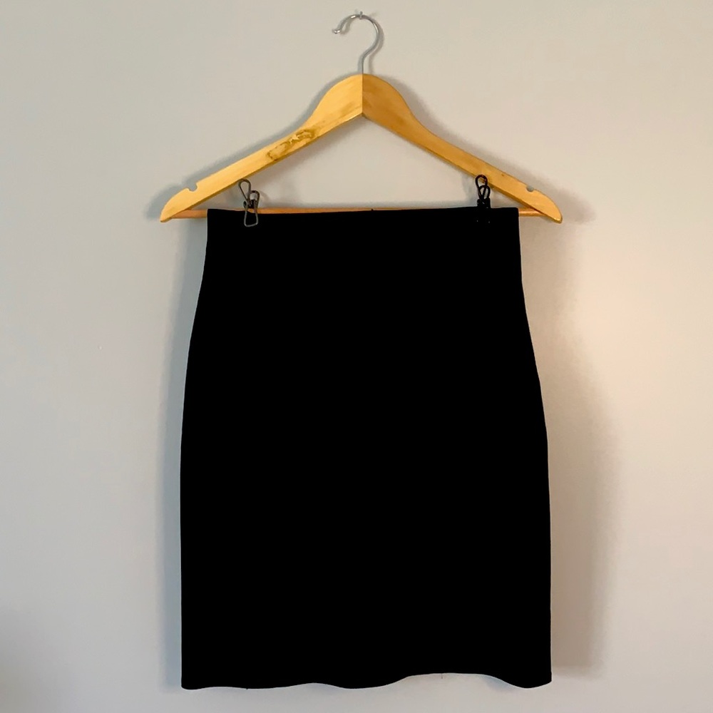 Black Fitted Skirt